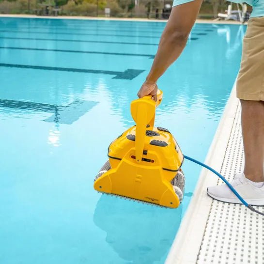 Dolphin Wave 100 mit Caddy, Wunderbürsten - 101039 - 7290018512609 - Pool Me Up