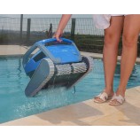 Dolphin M550 mit Caddy, Kombi-Bürsten grau - Pool Me Up